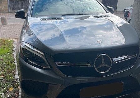 Mercedes-Benz GLE 43 AMG Mercedes-AMG GLE 43 4MATIC Merced...
