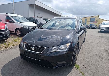 Seat Leon ST Style*SITZH*PDC*KLIMA*TEMP*MFL*4EL FENST