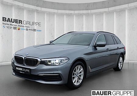 BMW 520 d Touring Luftfederung Panorama Navi Digital
