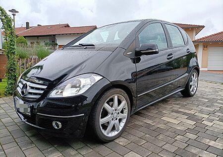 Mercedes-Benz A 200 AVANTGARDE AVANTGARDE