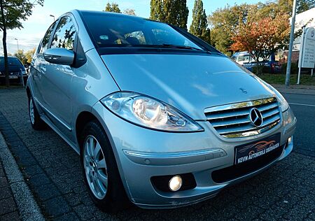 Mercedes-Benz A 150 A -Klasse // Elegance-Automatik