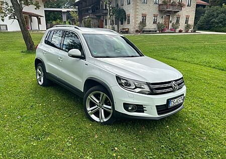 VW Tiguan Volkswagen 2.0 TDI SCR 135kW DSG 4MOT BMT Sp & S...