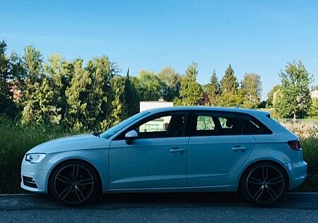 Audi A3 1.4 TFSI Ambiente Sportback