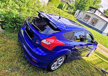 Ford Focus 2,0 EcoBoost ST ST