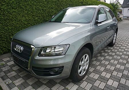Audi Q5 2.0 TDI S tronic quattro -