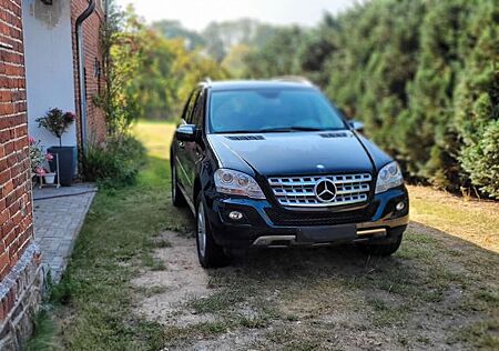 Mercedes-Benz ML 280 CDI 4MATIC -