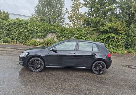 VW Golf Volkswagen VII Lim. Comfortline BMT