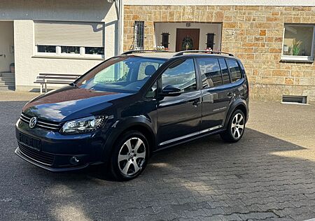 VW Touran Volkswagen CrossTouran*BIXENON*KLIMAUT*7SITZER*SITZH