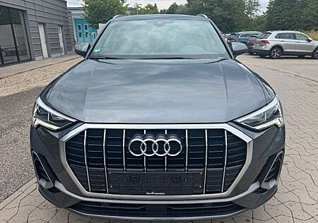 Audi Q3 35 TFSI S line /LED /