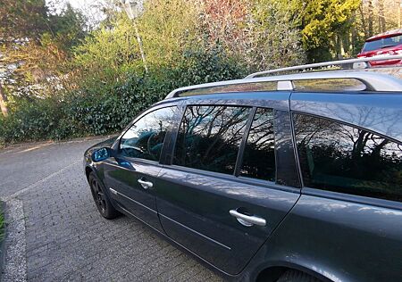 Renault Laguna Grandtour Dynamique 2.0 dCi FAP 110kW...