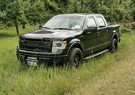 Ford F 150 Crewcab Lariat 5.0 V8 Coyote all black
