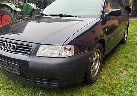 Audi A3 1.8 TüV neu 07/27