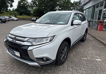 Mitsubishi Outlander Plus 4WD