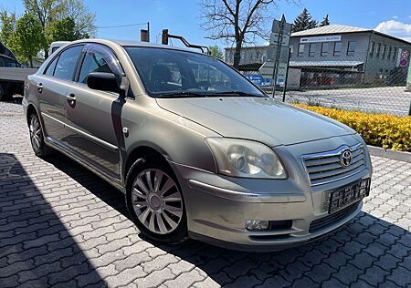 Toyota Avensis 1.8 VVT-i Sol