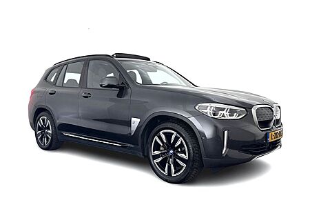 BMW iX3 High Executive 80 kWh [ 3-Fase-11kW ] {SOH-9