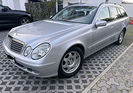 Mercedes-Benz E 220 CDI T CLASSIC Classic