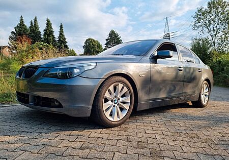 BMW 550i A - E 60