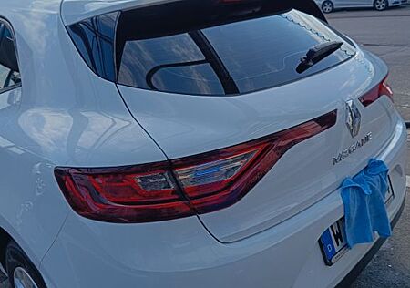 Renault Megane ENERGY TCe 100 Life Life