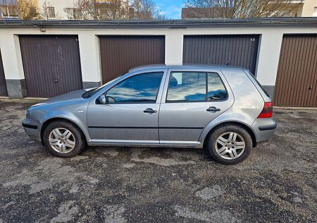 VW Golf Volkswagen 1.9TDI 74Kw Special Special