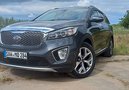 Kia Sorento 2.2 CRDi AWD Platinum Edition Automa...