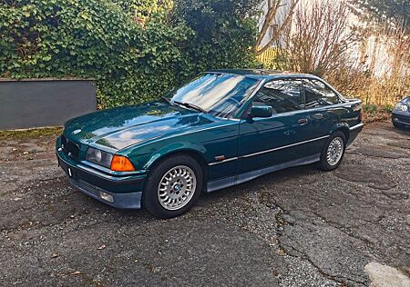 BMW 318iS Coupe