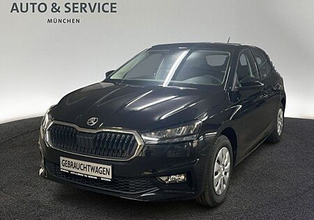 Skoda Fabia Essence 1,0 MPI 5-Gang |LED|SHZ|KLIMA|ZV|