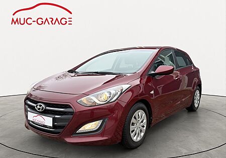 Hyundai i30 blue Classic Klimaaut. Scheckheft