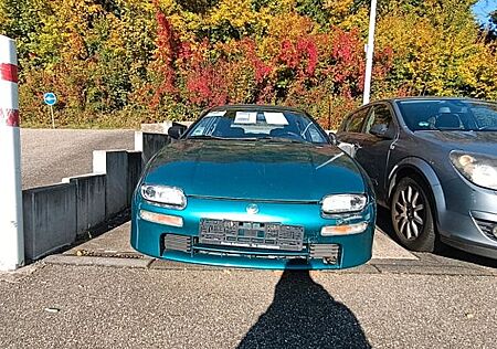 Mazda 323 F 1.5 -