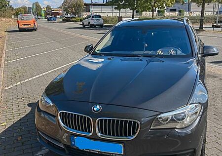 BMW 525d xDrive A -