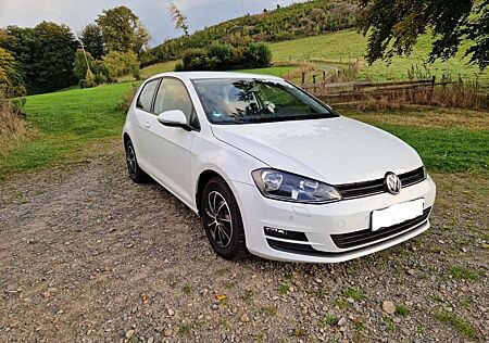 VW Golf Volkswagen 1.2 TSI 63kW BMT Comfortline Comfortline