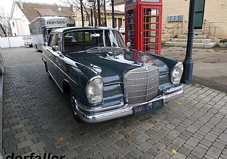Mercedes-Benz 220 S W111 mit TÜV und H-Zulassung