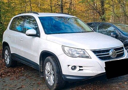 VW Tiguan Volkswagen 1.4 TSI 4MOTION, Ahk, sehr guter Zustand