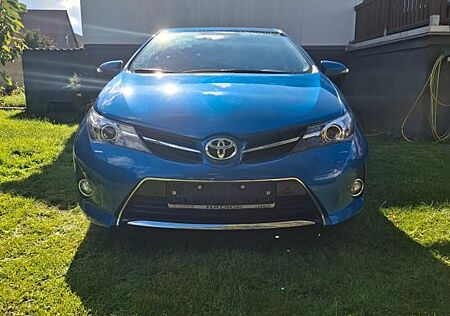 Toyota Auris Edition 1,6-l-Valvematic Edition