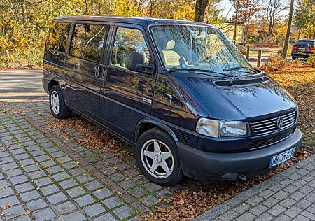 VW T4 Multivan Volkswagen Multivan 2 - 2.5 TDI - Wohnmobilzulassung