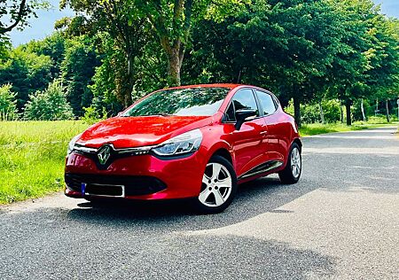 Renault Clio 1.2 16V 75 Dynamique Allwetterreifen