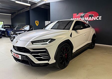 Lamborghini Urus Max-Carbon Akrapovic Garantie