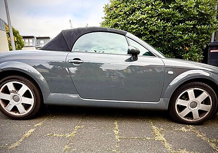 Audi TT Roadster 1.8T 132 kW -Leder Bose Scheckheft