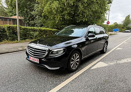 Mercedes-Benz E 220 -Tempomat-PDC-1.Hand-TÜV-Original Farbe