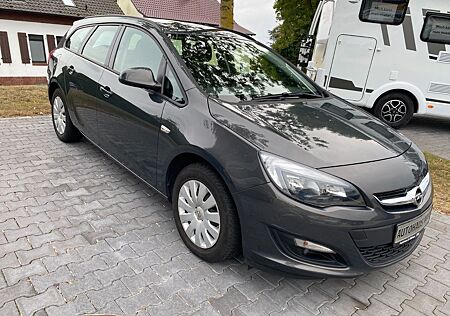 Opel Astra J Sports Tourer Edition 1.Hand