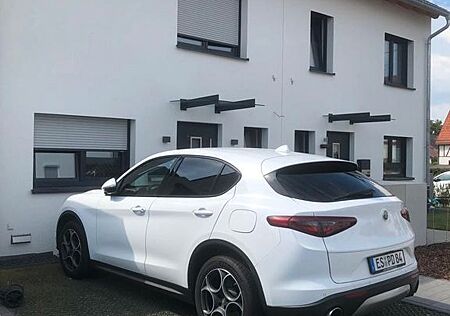 Alfa Romeo Stelvio 2.0 Turbo 16V 206kW First Edition AT...