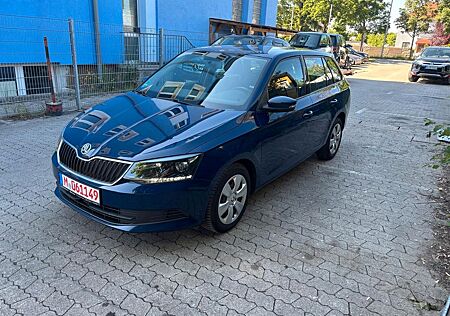 Skoda Fabia Combi Ambition *1.HAND*MwSt.Ausw*10/25Tüv*