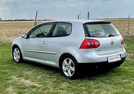 VW Golf Volkswagen 2.0 TDI Sportline
