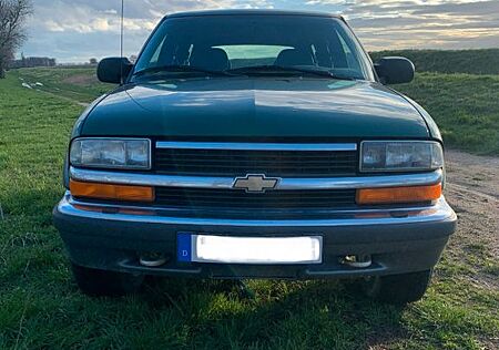 Chevrolet Blazer LT S10 LPG/Benzin AHK Vortec Motor