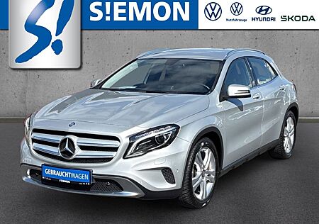 Mercedes-Benz GLA 200 Urban Automatik XENON NAVI AHK PDC SHZ