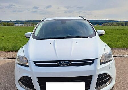 Ford Kuga 2,0 TDCi 2x4 110kW Titanium Titanium