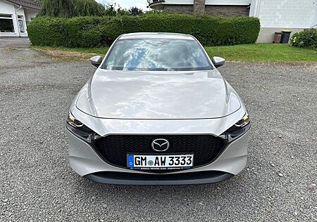 Mazda 3 2.0L e-SKYACTIV G 150ps Exclusive