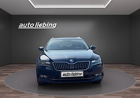 Skoda Superb Combi L&K*Leder`Xenon*Navi*Dach*top