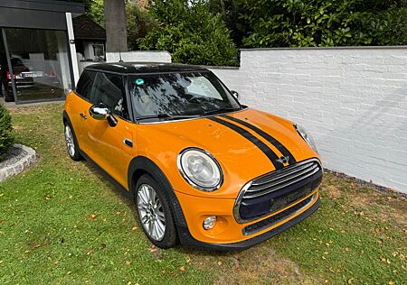 Mini Cooper Harman Kardon Cross Punch Leder