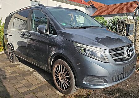 Mercedes-Benz V 250 d 4M AVANTG 7 SITZE LONG BURMEISTER TISCH