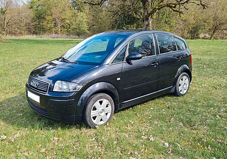 Audi A2 1.4 - 1. Hand, sehr gepflegt